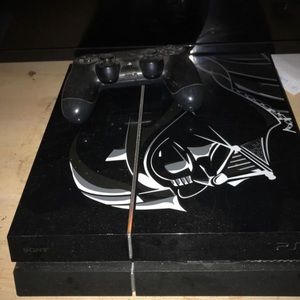 Play Station 4 1st Generation